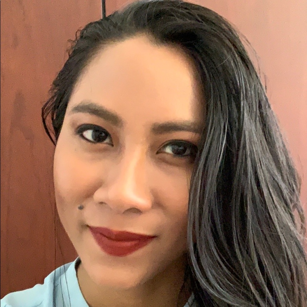 Meet your Posher, Moemoe